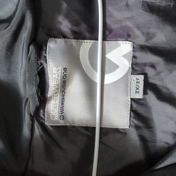 3XL Black Puffer Vest - Picture 2 of 3